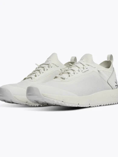 Blackwell-essence-white-2