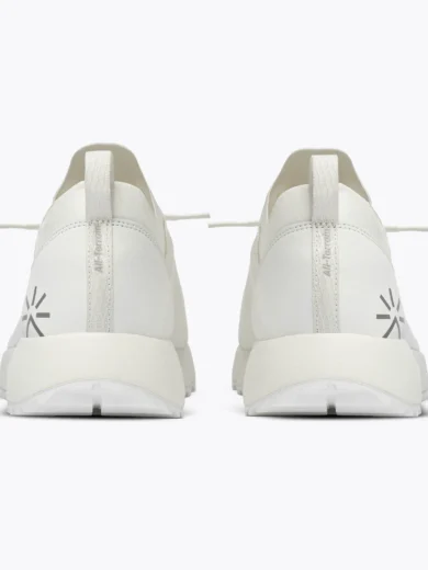 Blackwell-essence-white-5