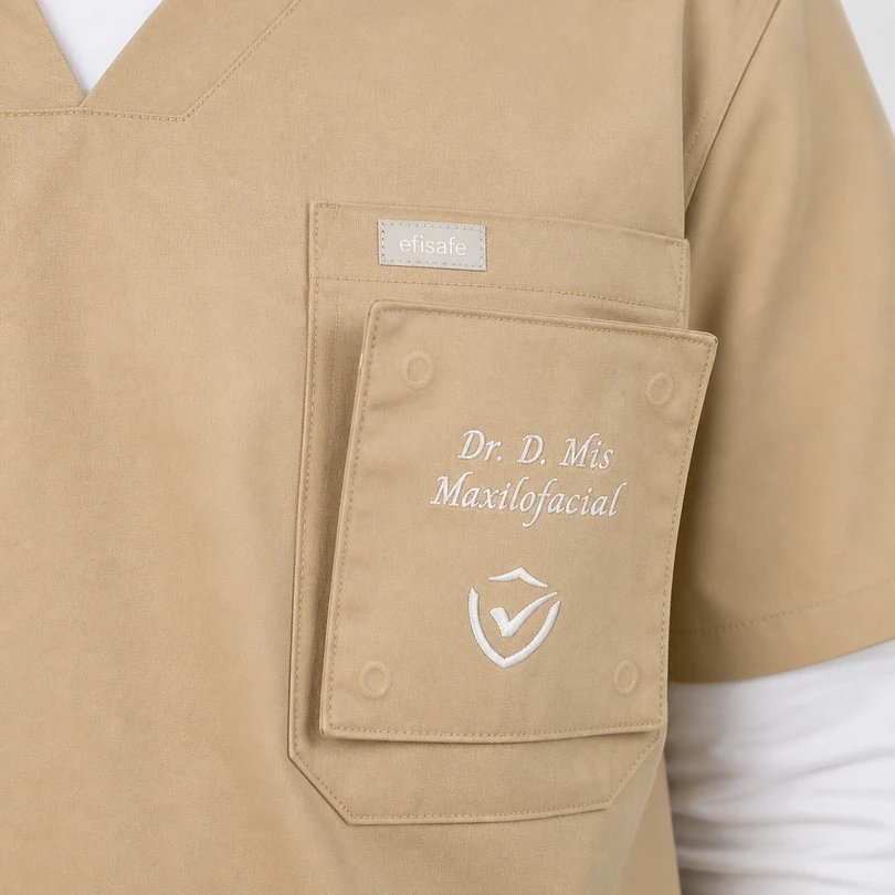 Pierre PRO - Camisola Sanitaria de Hombre con 3 Bolsillos en Beige